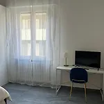 La Casa Gialla Apartment