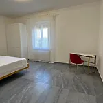 Apartment La Casa Gialla *