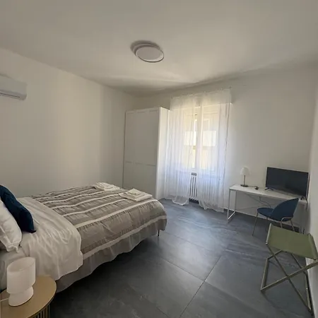 La Casa Gialla Parma